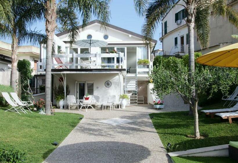 اتاق استاندارد با تخت بزرگ, Villa Volli Three Rooms