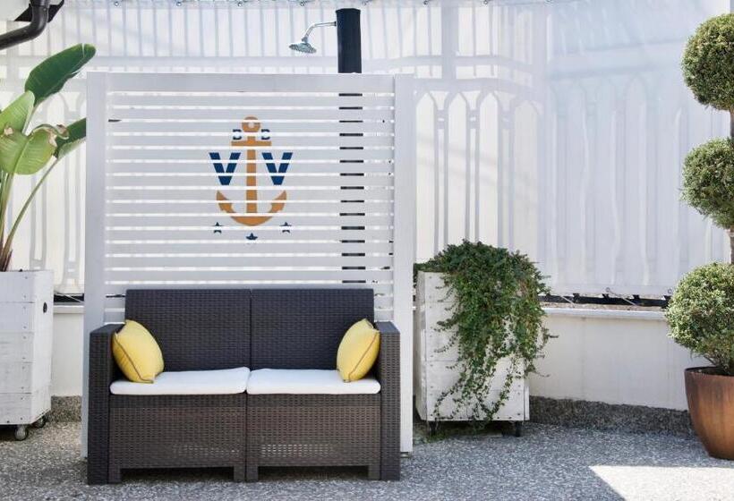 اتاق لوکس با چشم‌انداز باغ, Villa Volli Three Rooms