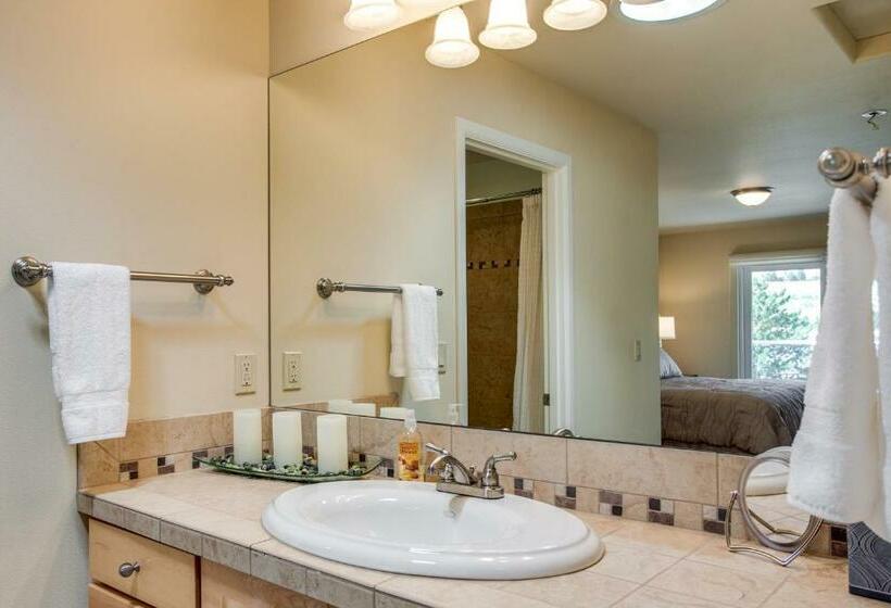 منزل 3 غرف نوم, Chelan Resort Waterfront Townhouse