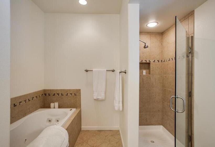 منزل 3 غرف نوم, Chelan Resort Waterfront Townhouse