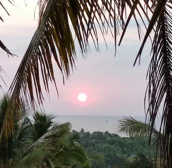 디럭스 룸, Aanandakosha Ayurveda Retreat