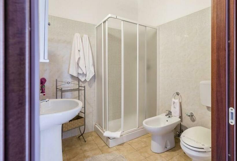 Triple Room Sea View, Agriturismo Monte Criscione