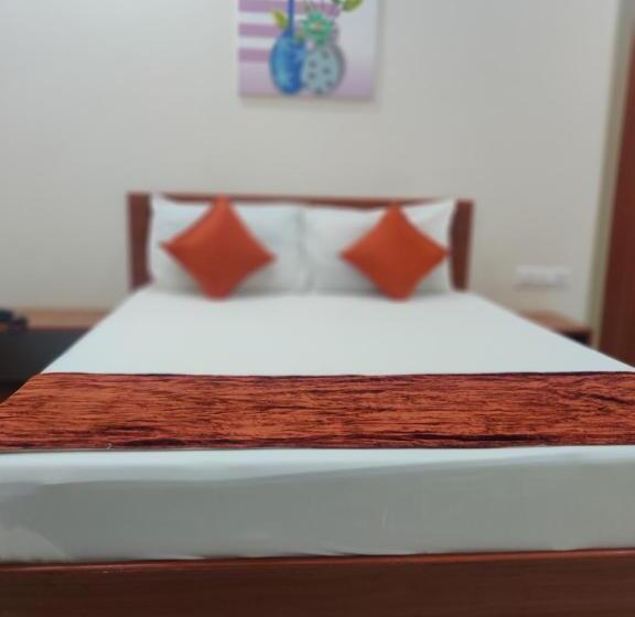 اتاق سوپریور, Mulberry Inn