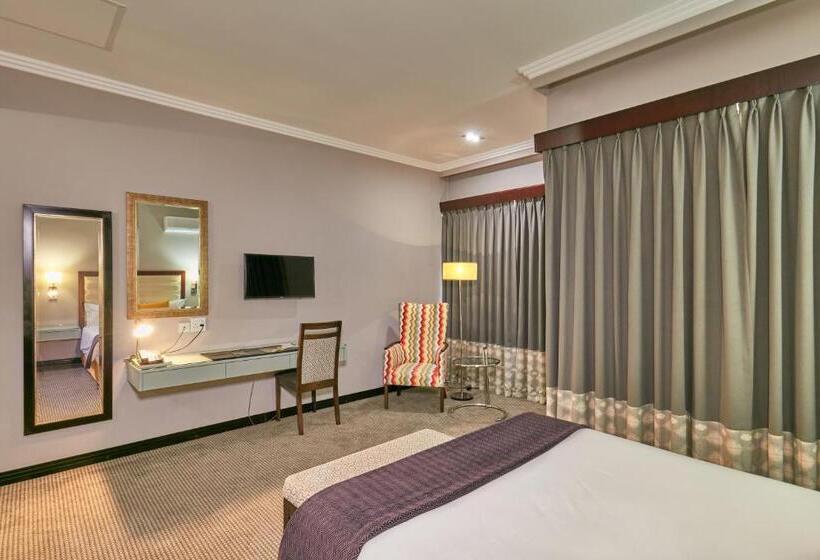 سوییت اجرایی, Regent Select