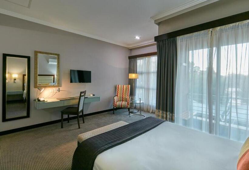 سوییت اجرایی, Regent Select