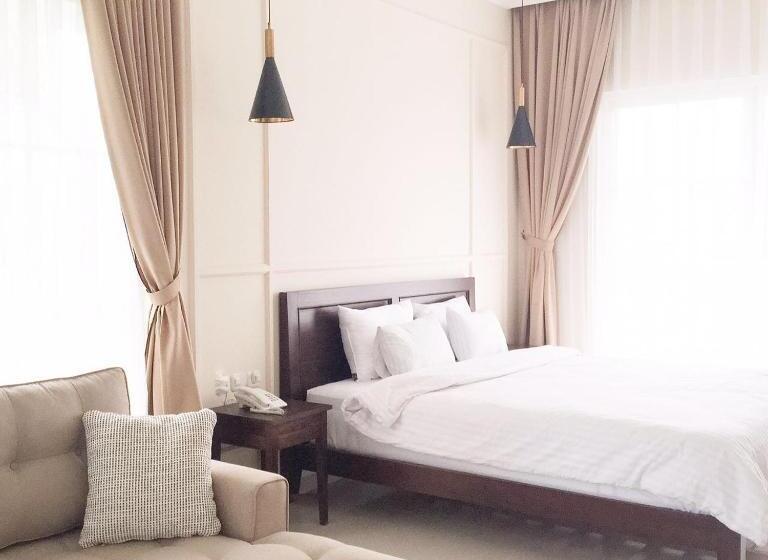 Полулюкс с Балконом, Sevilla Resort Magelang