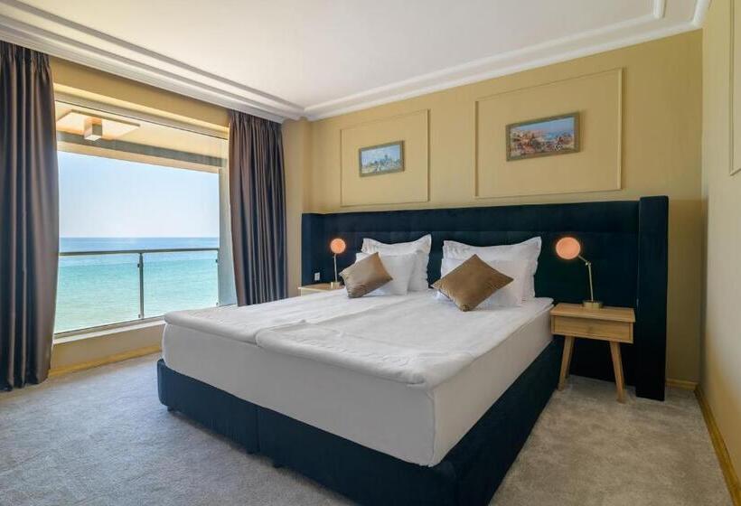 Семейный Номер Вид на Море, Marina Hotel, Sunny Day