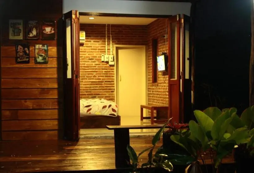 اتاق استاندارد با چشمانداز باغ, Baan Suan La Moon