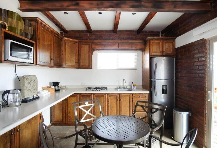 غرفة قياسية, Casa De Sara