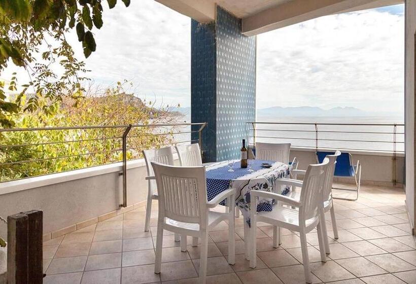 Apartamento Superior 1 Dormitório, Residence La Punta
