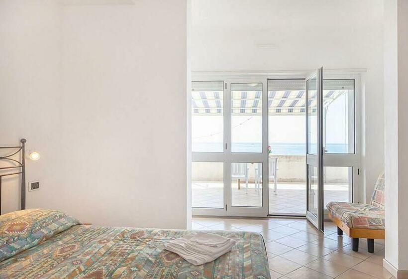 آپارتمان 1 خوابه, Residence La Punta