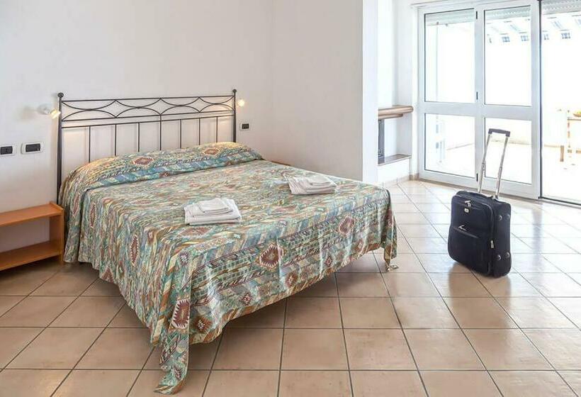 Apartamento 1 Dormitório, Residence La Punta
