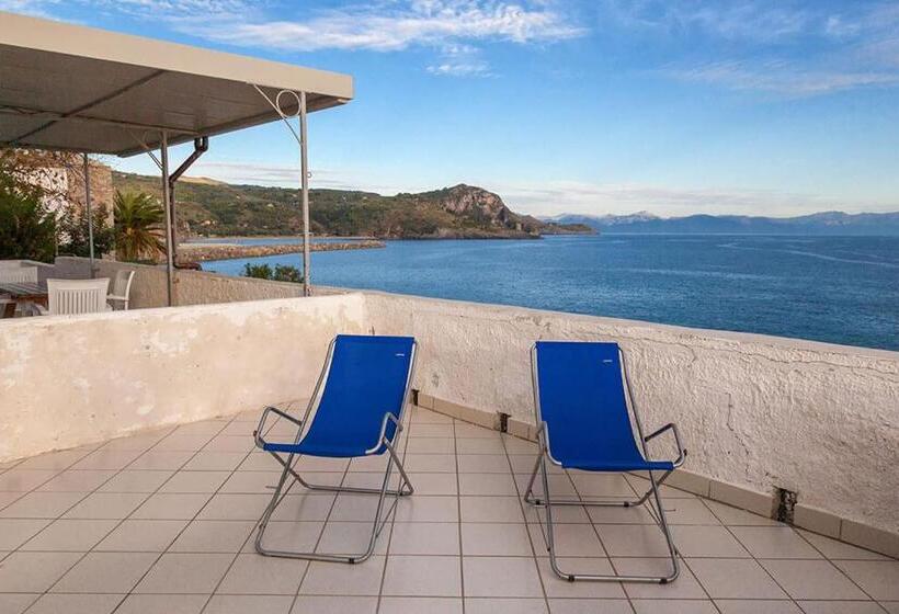 Apartamento 1 Dormitório, Residence La Punta