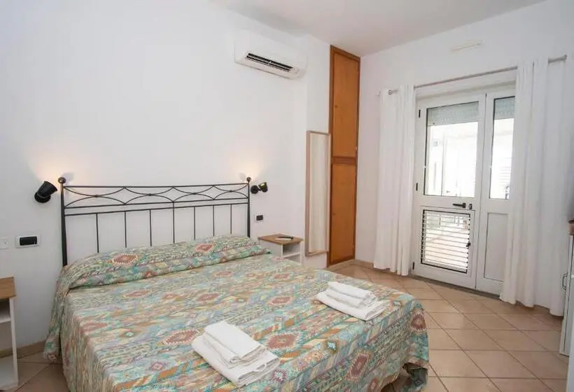 Standard-studio, Residence La Punta