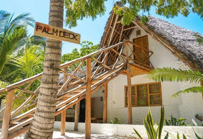 اتاق سوپریور, The Mida Creek