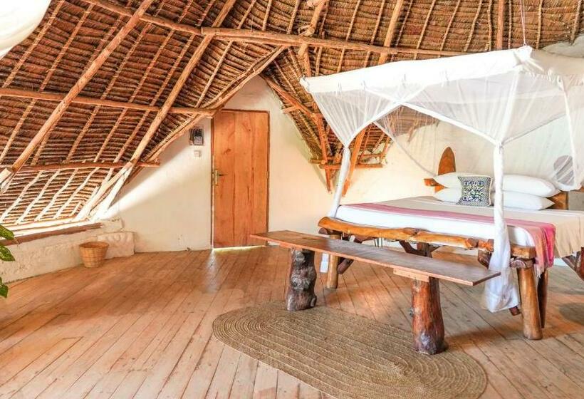 اتاق سوپریور, The Mida Creek