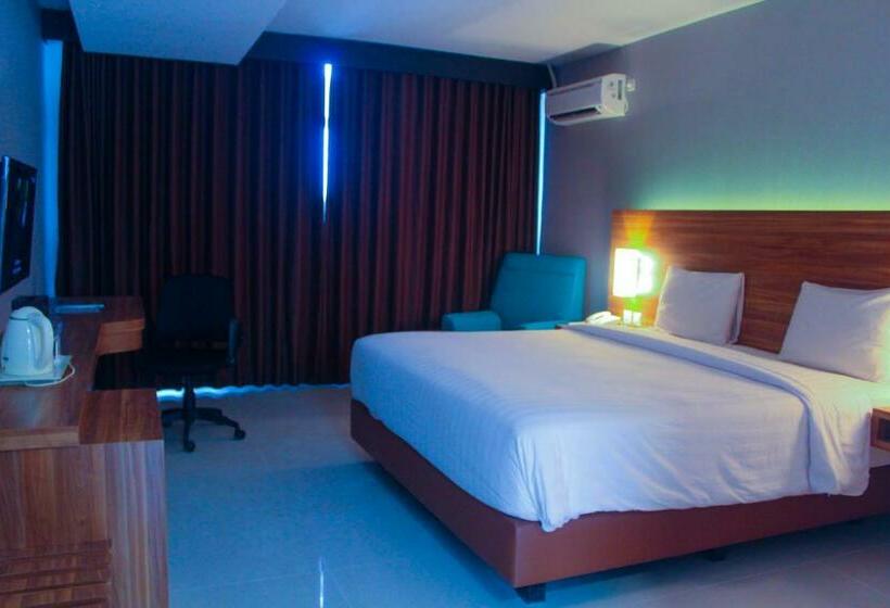 デラックスルーム, Grand Inna Samudra Beach