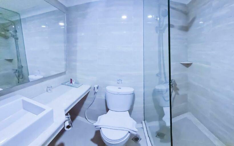 デラックスルーム, Grand Inna Samudra Beach