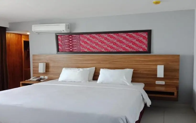 Deluxe Suite, Grand Inna Samudra Beach