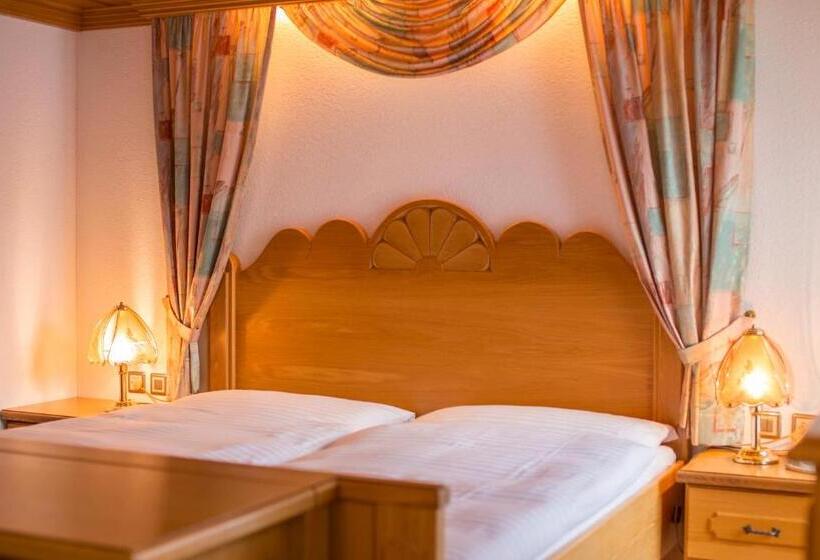 豪华房间, Olympia