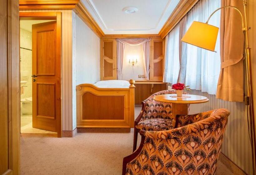 豪华家庭房间, Olympia