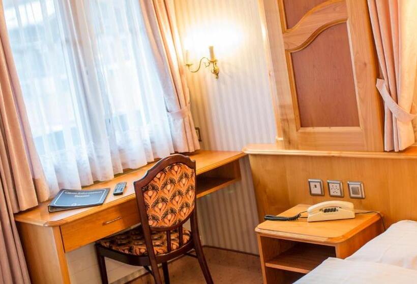 豪华家庭房间, Olympia