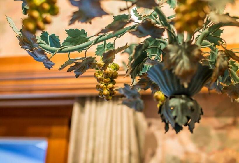 豪华家庭房间, Olympia