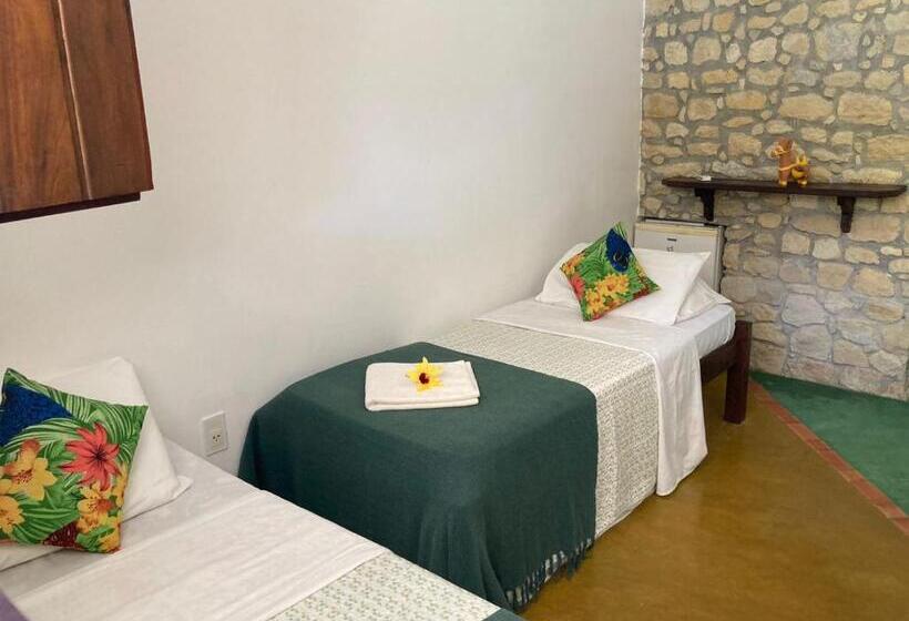 חדר סטנדרט לארבעה, Pousada Velas E Vento   Acesso Fácil A Barra Grande