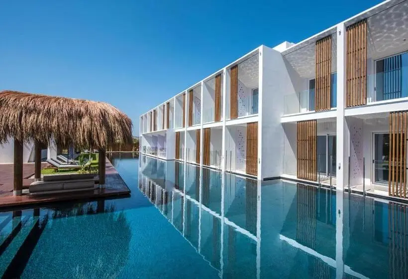 Chambre Standard Swim Up, Sensus Experience By Lavris
