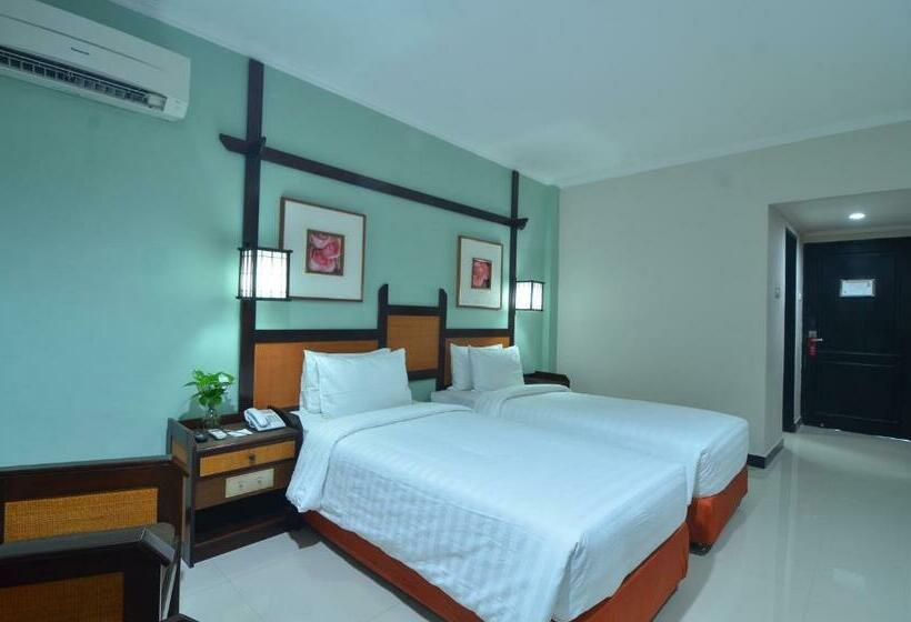 高级大房间, Sofia Juanda Surabaya