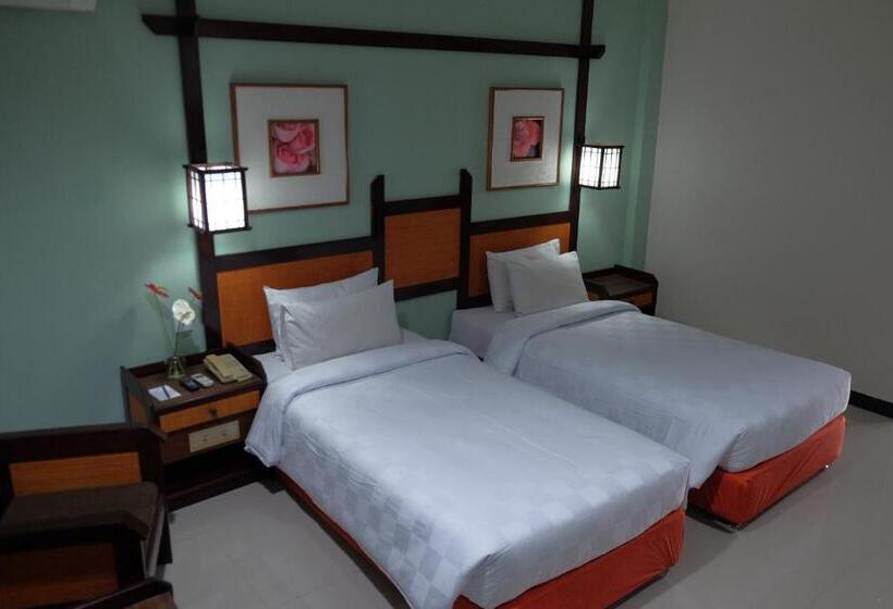 豪华房间, Sofia Juanda Surabaya