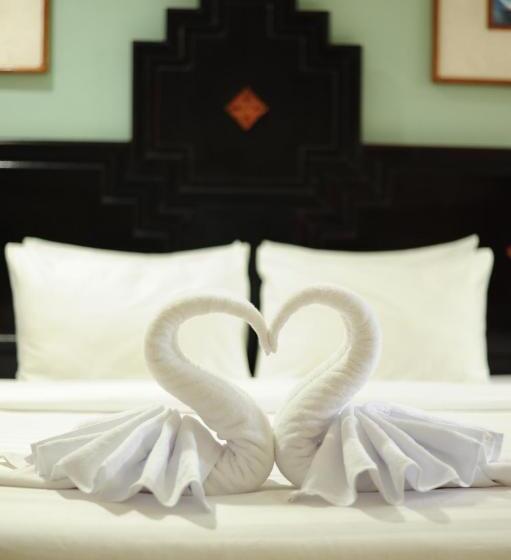 带大床的豪华间, Sofia Juanda Surabaya