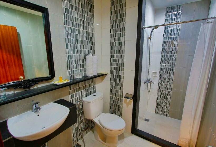 Habitació Superior, The Jayakarta Cisarua