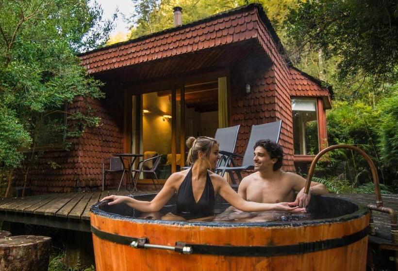 דירת חדר, Y Termas Huife