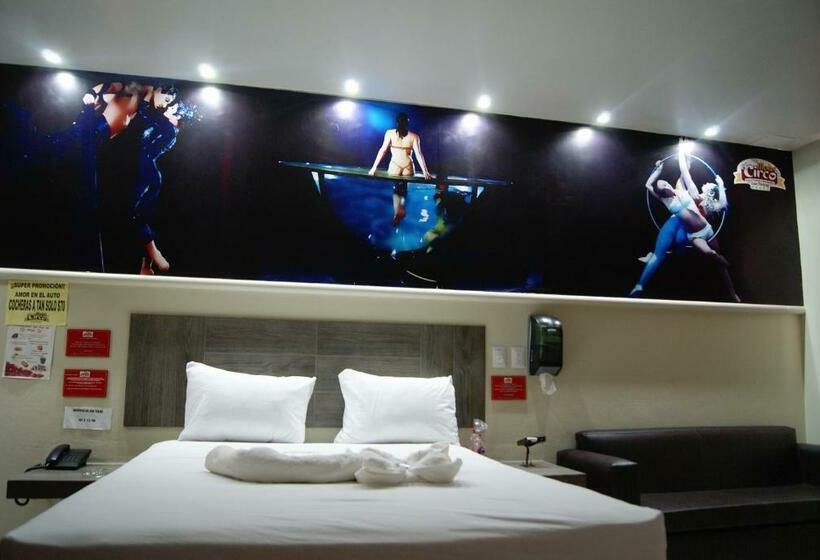 スタンダードルーム, Motel El Circo