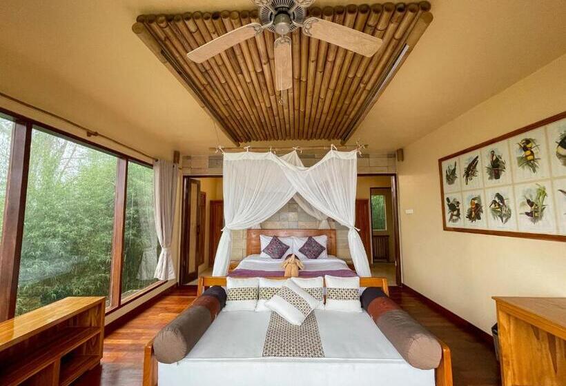 デラックススイート, Munduk Moding Plantation Nature Resort