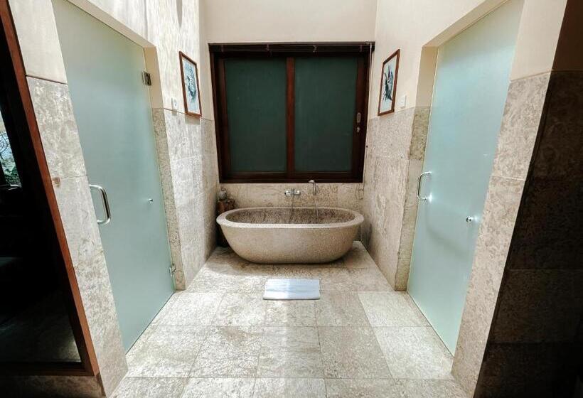 Вилла с 1 спальней и бассейном, Munduk Moding Plantation Nature Resort
