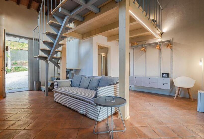 آپارتمان 1 خوابه با چشم‌انداز استخر, Nikis Resort