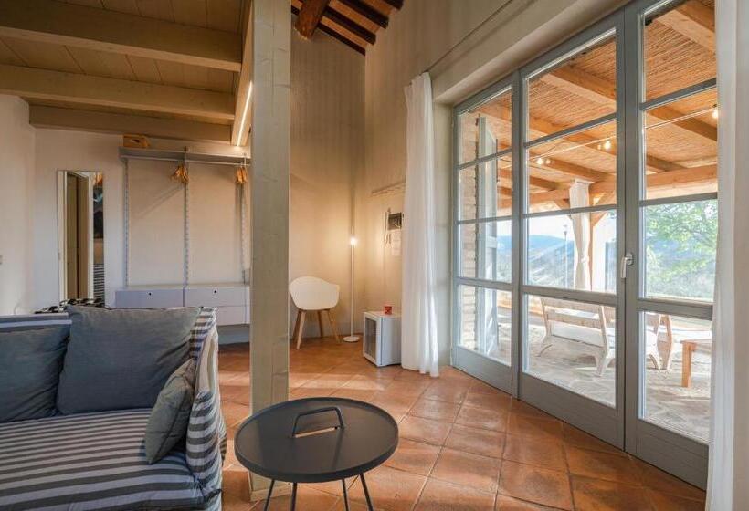 آپارتمان 1 خوابه با چشم‌انداز استخر, Nikis Resort