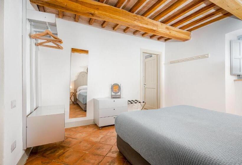 سوییت جونیور لوکس, Nikis Resort