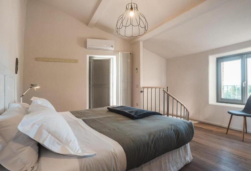 اتاق خانوادگی, Nikis Resort