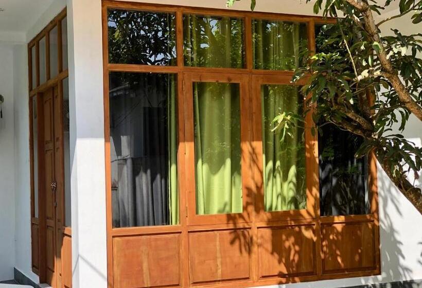 带大床的豪华间, Aura