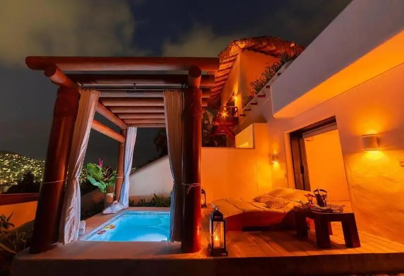 Juniorsviitti Uima-allas, Tentaciones Hotel & Lounge Pool   Adults Only