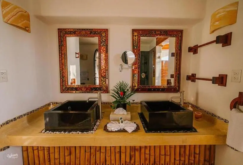 Sviitti Uima-allas, Tentaciones Hotel & Lounge Pool   Adults Only