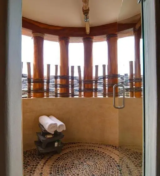 Sviitti Uima-allas, Tentaciones Hotel & Lounge Pool   Adults Only