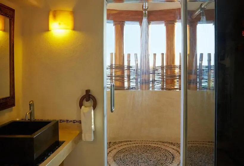 Sviitti Uima-allas, Tentaciones Hotel & Lounge Pool   Adults Only