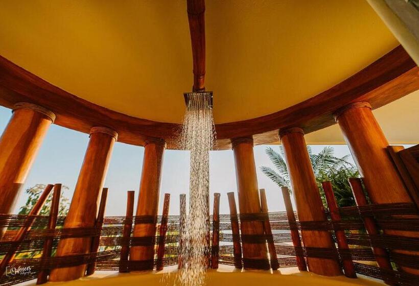 جناح مزود بحمام سباحة, Tentaciones Hotel & Lounge Pool   Adults Only