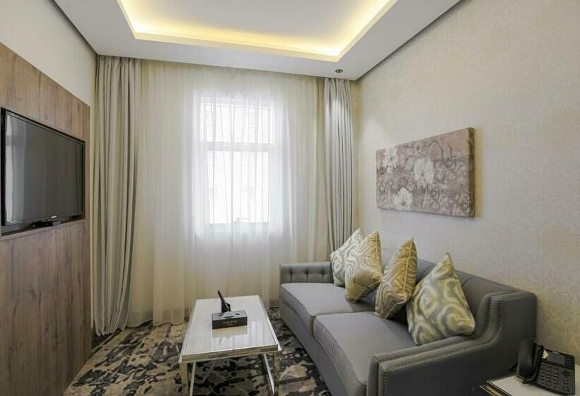 스위트, Gacine Hotel Al Tahlia