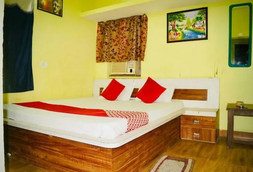トリプルクラシックルーム, Oyo Flagship 81203 Sai Kripa Guest House
