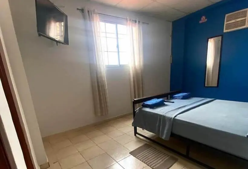 اتاق استاندارد, Hostal Cigarra